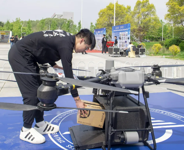 1765785209147065.png image.png